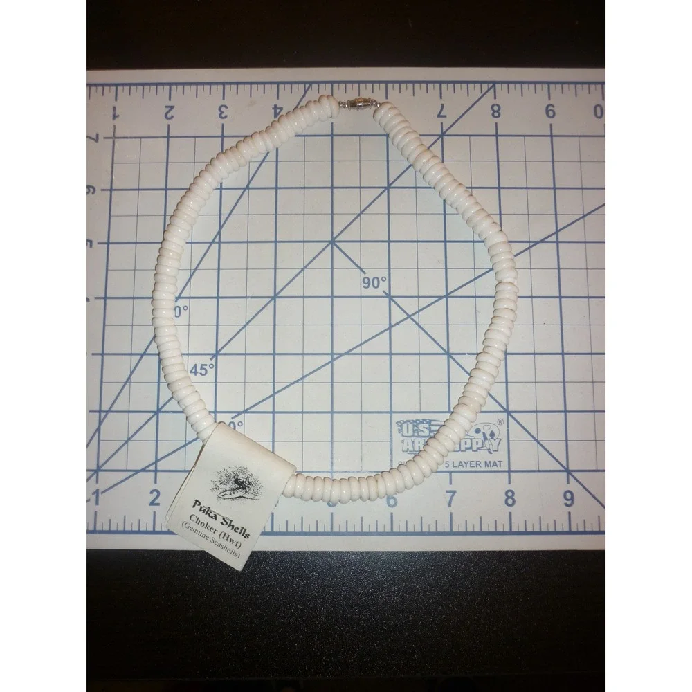 Vintage Genuine White Puka Shell Choker Necklace NWT Deadstock Hawaiian Beach